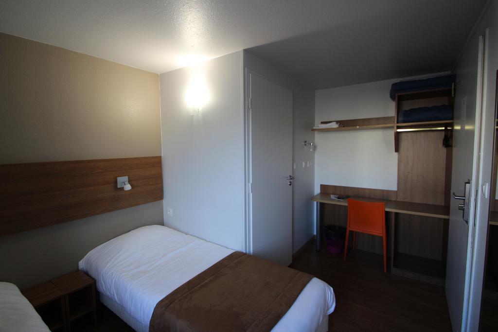 Fasthotel Tours Sud *