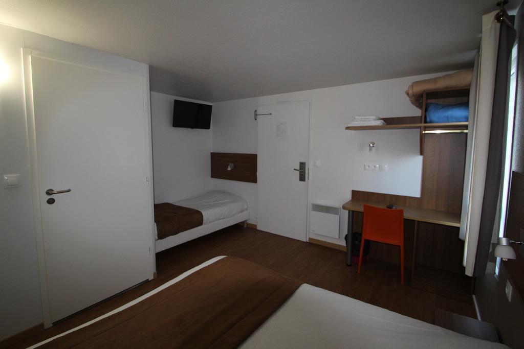 Fasthotel Tours Sud Hotel *